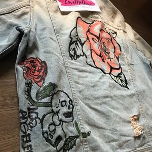 GUESS *Hand-Painted Rose* Dillion Denim Jacket